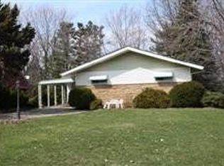 4103 Chestnut Rd, Independence, OH 44131