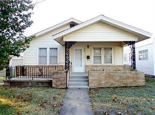 406 E Jefferson St, Tecumseh, OK 74873