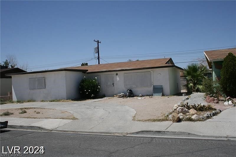 1st image of 1932 Lawry Ave
