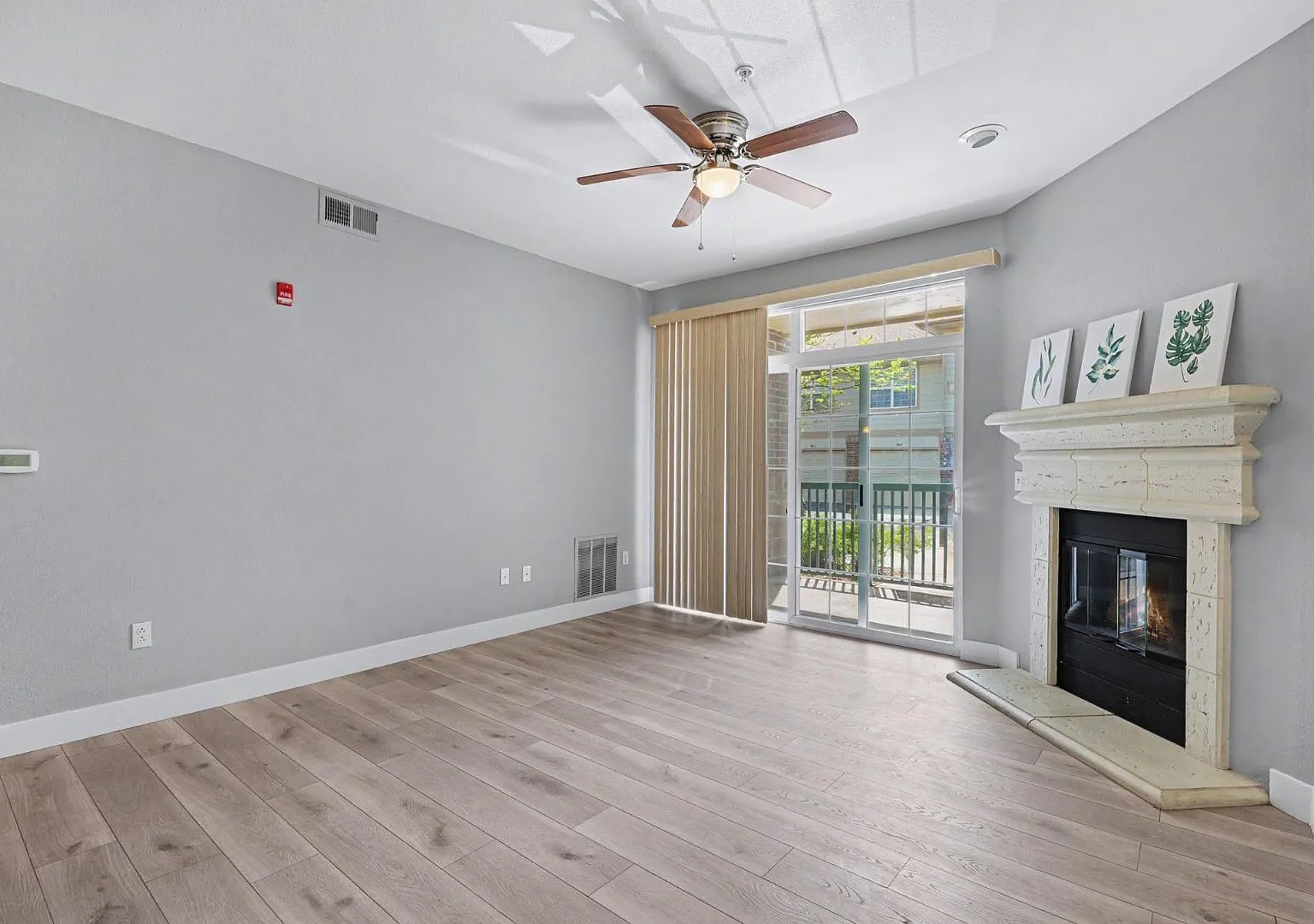3890 S Dayton St - Unit 103 — Photo 4