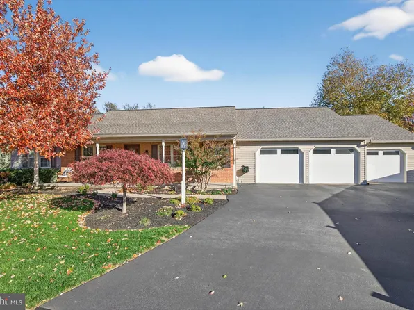 731 Florin Ave, Mount Joy, PA 17552