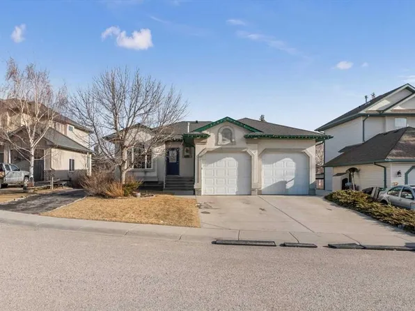 122 W Terrace Pl, Cochrane, AB T4C 1S2