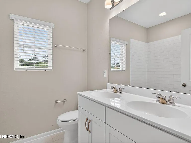 21 Yardley Court St — Photo 38