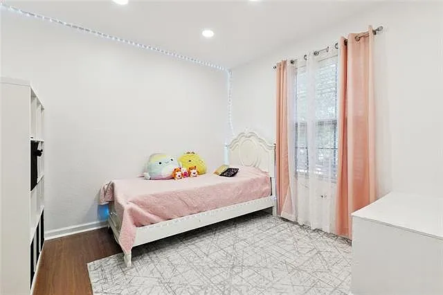 1015 Roselawn St — Photo 17