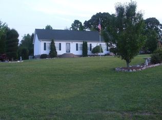 7561 Crestwood Dr, Kannapolis, NC 28081