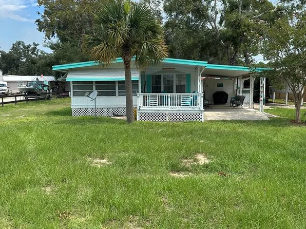 1203 2nd Ave, Steinhatchee, FL 32359