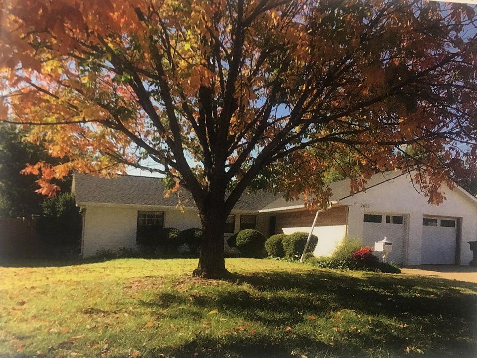 1st image of 2632 Carlton Way