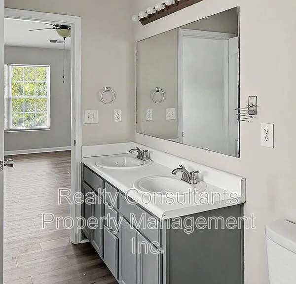 2717 Forest Grove Ct — Photo 23