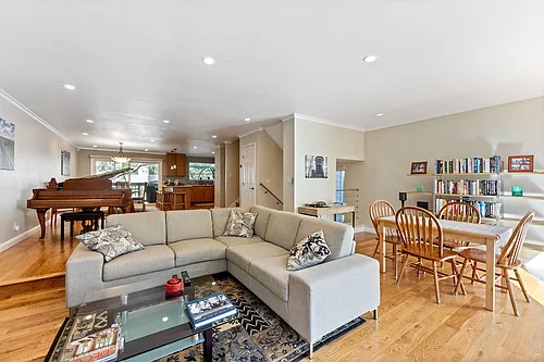 431 Woodminster Dr Photo 1