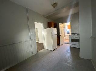 2042 S 6th St #3, Milwaukee, WI 53204