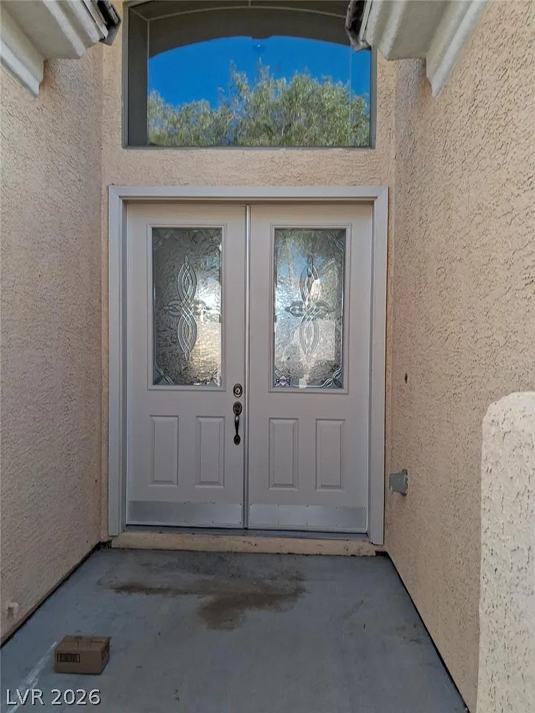 3 bed, 3.0 bath, 3035 sqft, $2,790 — Photo 2