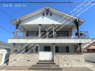 256 W 15th St, San Pedro, CA 90731