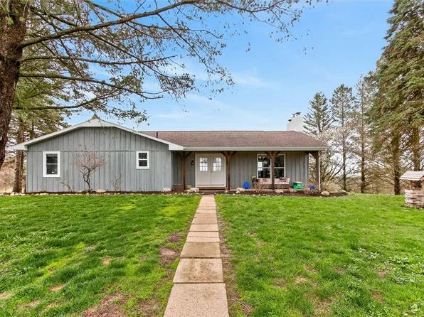 5565 Desmith Rd, Newark, NY 14513