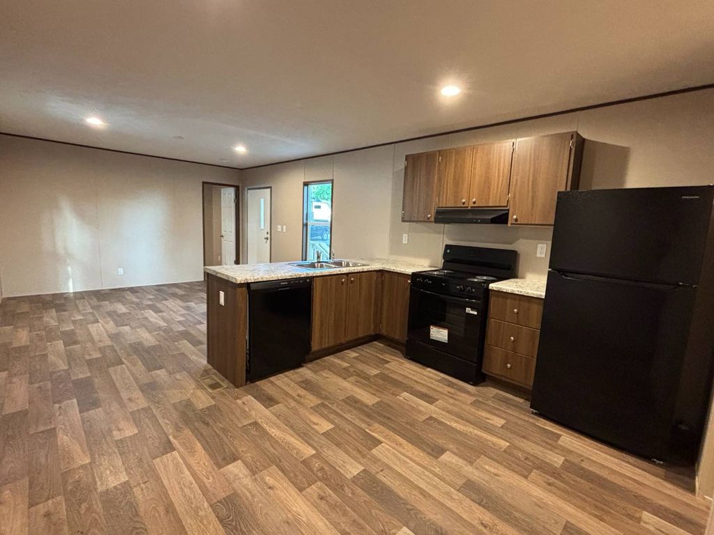 37 Palma Cir, Austin, TX - View 6