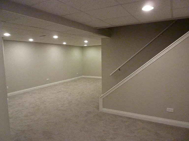 1585 Regan Ct — Photo 27