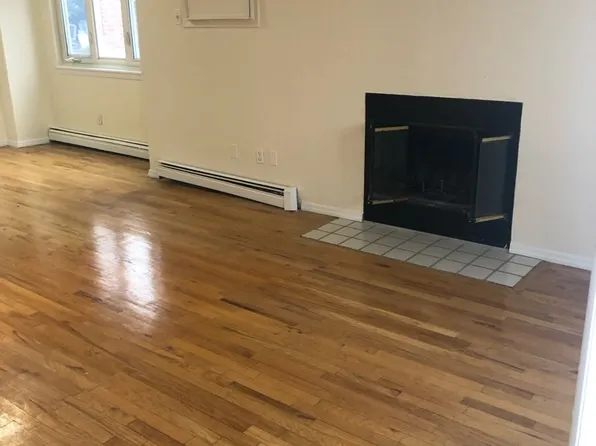 40-12 Clearview Expressway image 1 of 9