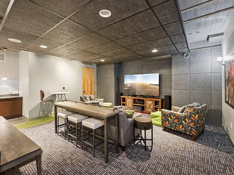2929 Chicago Ave #1105 — Photo 47
