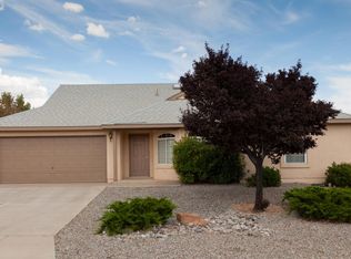 7513 Mackenzie Dr NE, Rio Rancho, NM 87144