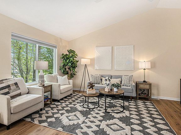 2nd image of 6478 Stoney Creek Ct