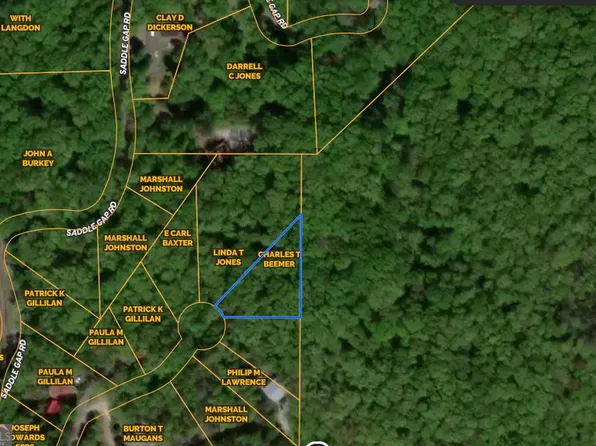 883 Rue Ln, Clayton, GA 30525