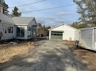 94 Robinson Rd, Blaine, ME 04734