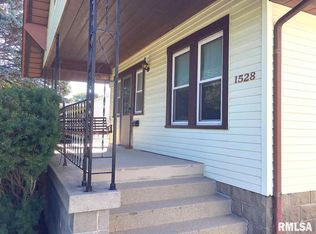 1528 E Watch Ave, Springfield, IL 62702