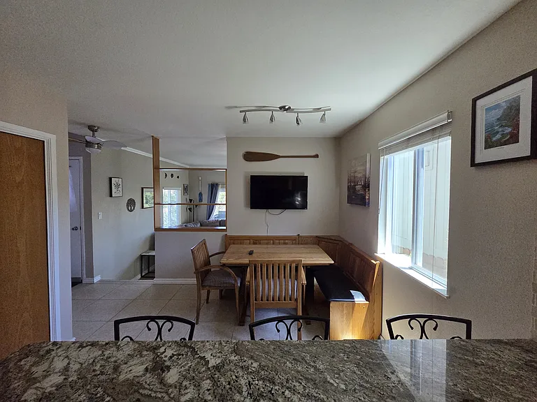 1745 Arliss Dr — Photo 10