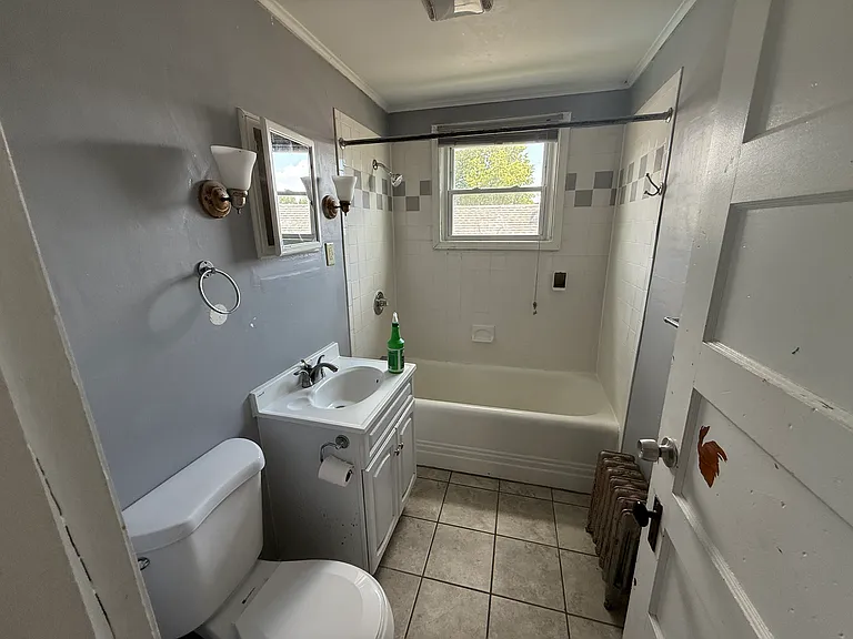 45-47 Ranney St — Photo 7