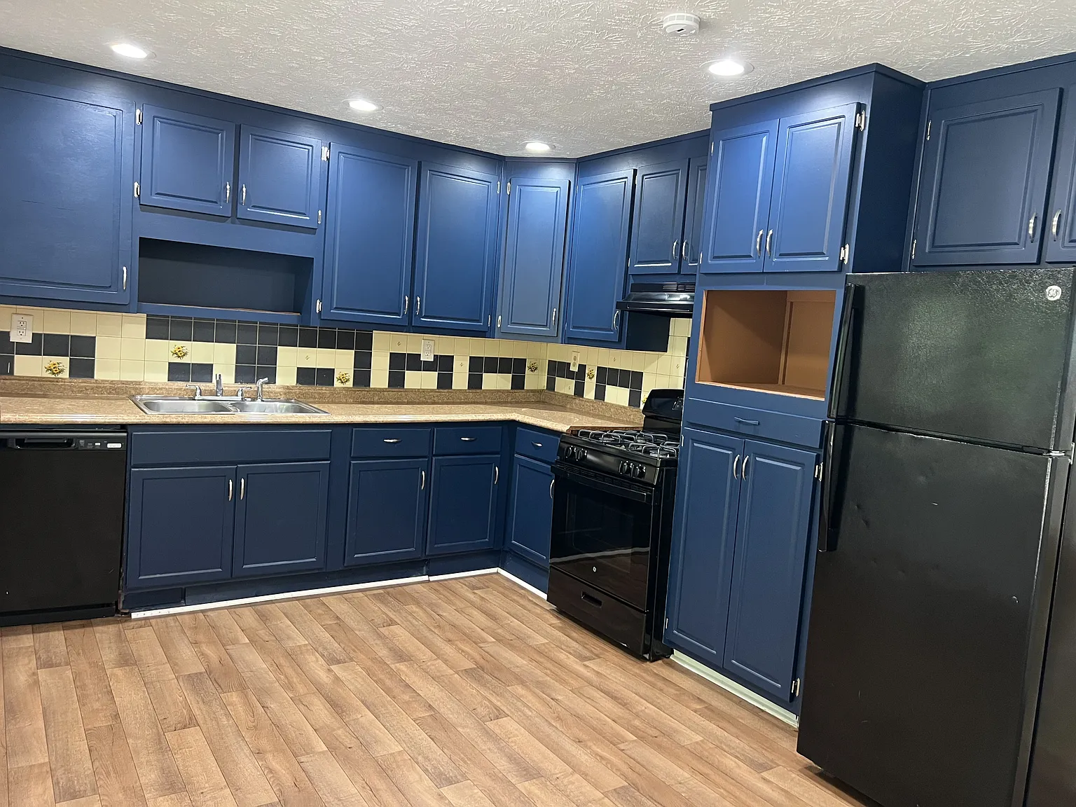 4459 Colony East Dr - 1 — Photo 4