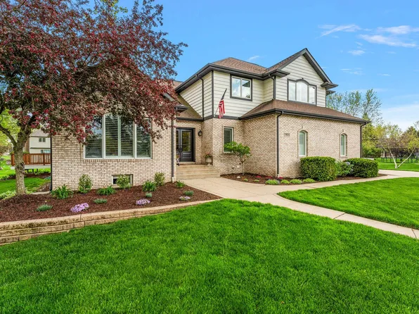 1905 Cheyenne Cir, Valparaiso, IN 46383