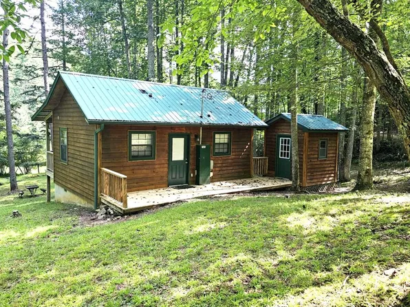 785 Piper Dr, Murphy, NC 28906