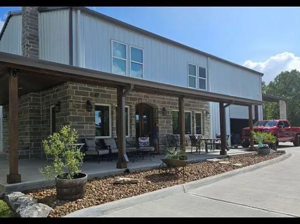 3233 Tower Rd, Santa Fe, TX 77517