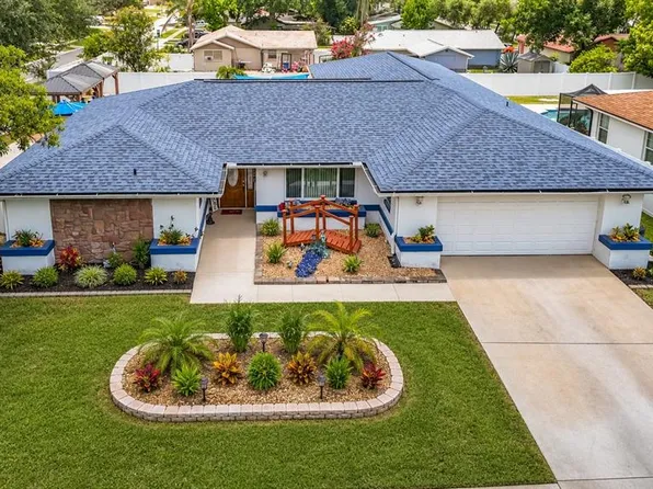 3008 Ripplewood Dr, Seffner, FL 33584