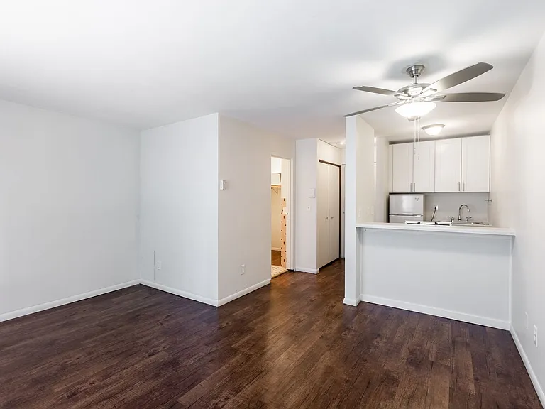3508 Colfax Ave S — Photo 7