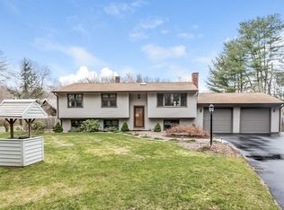 858 N Madison Rd, Guilford, CT 06437