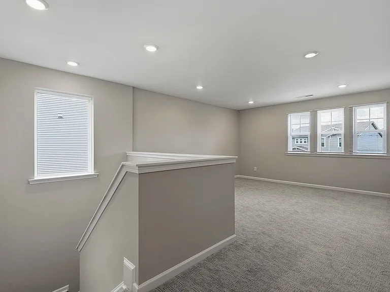 313 Summer Ranch Dr — Photo 15