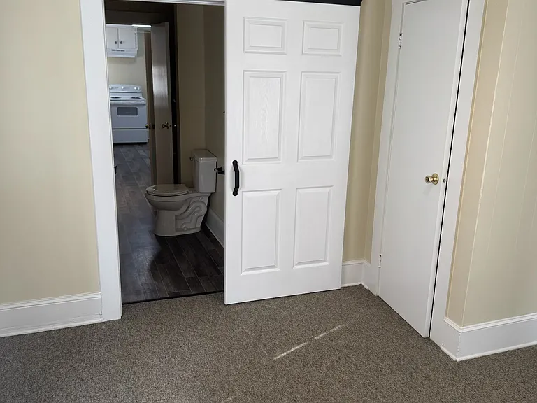 146 Airline Pl — Photo 5