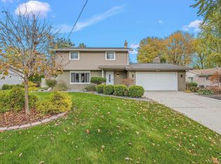 1560 Fromm Dr, Saginaw, MI