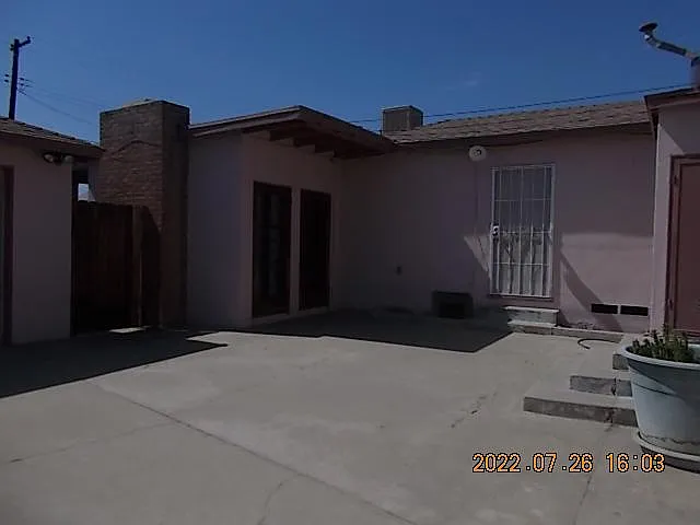 1421 El Rancho Dr
