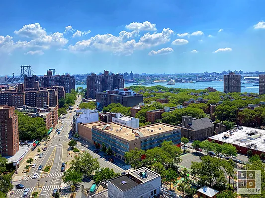 Rented by LoHo Realty | media 1