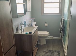 535 W Spring St, South Elgin, IL 60177