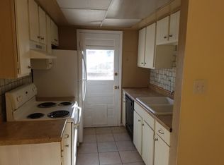 14 Douglas Ln, Pueblo, CO 81001