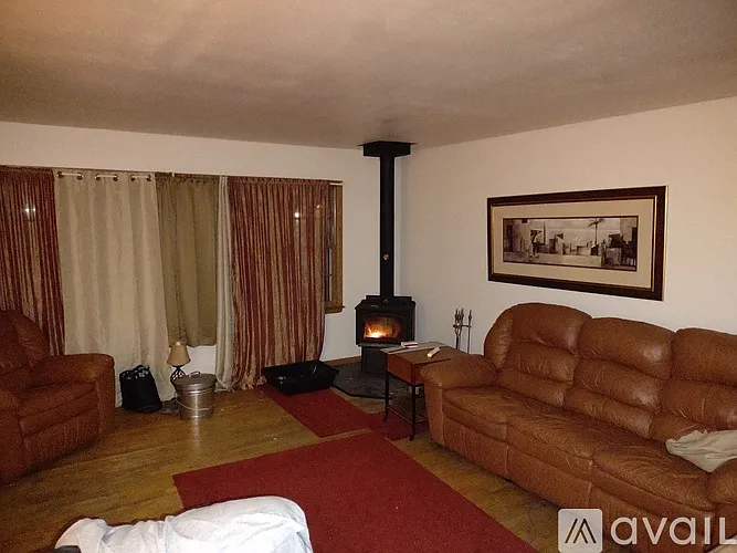 2610 S 51st St photo 1
