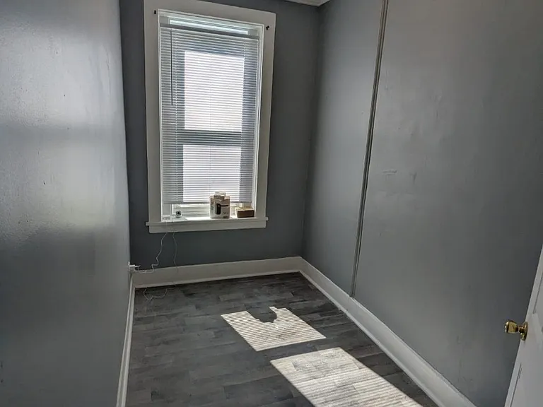 11339 S Langley Ave #1 — Photo 8