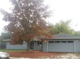 1015 Garfield St, Medford, OR 97501