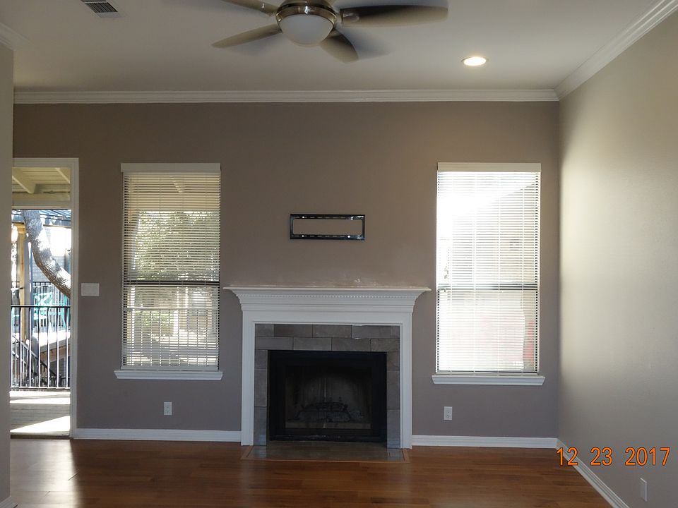 Family to front porch