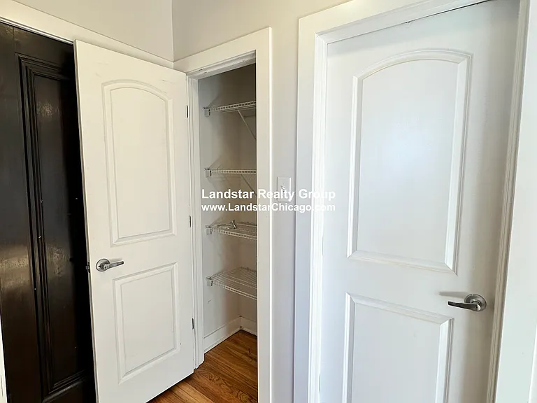 4606 N Kildare Ave #3W — Photo 11
