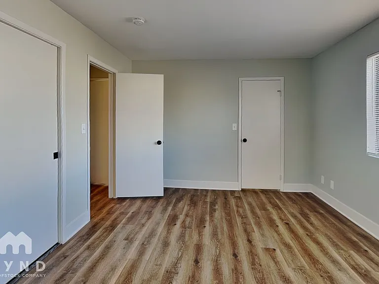 4336 Fox Point Dr — Photo 11