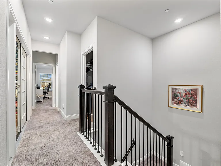 620 Hutchinson Ln — Photo 9