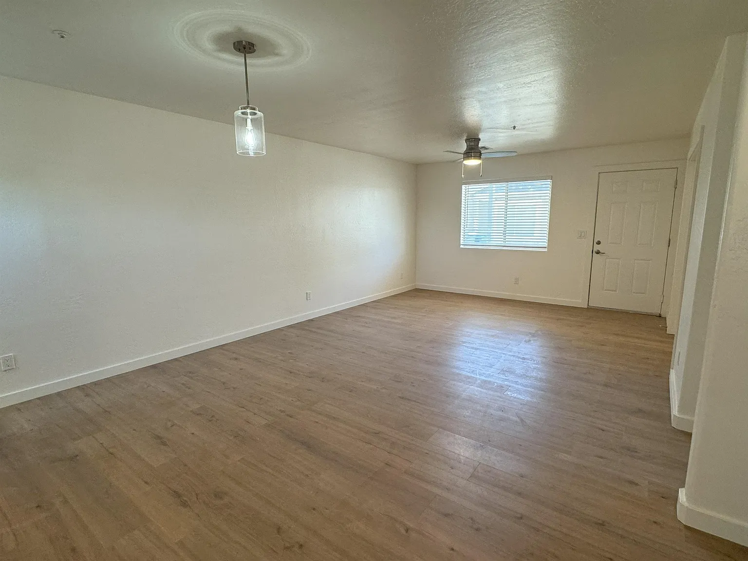 1455 East Taylor Street - 3 — Photo 2